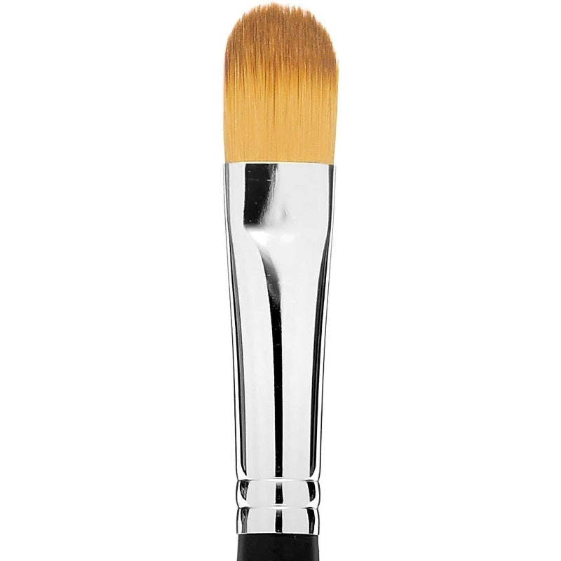 #18 CONCEALER BRUSH - Studio Gear Cosmetics